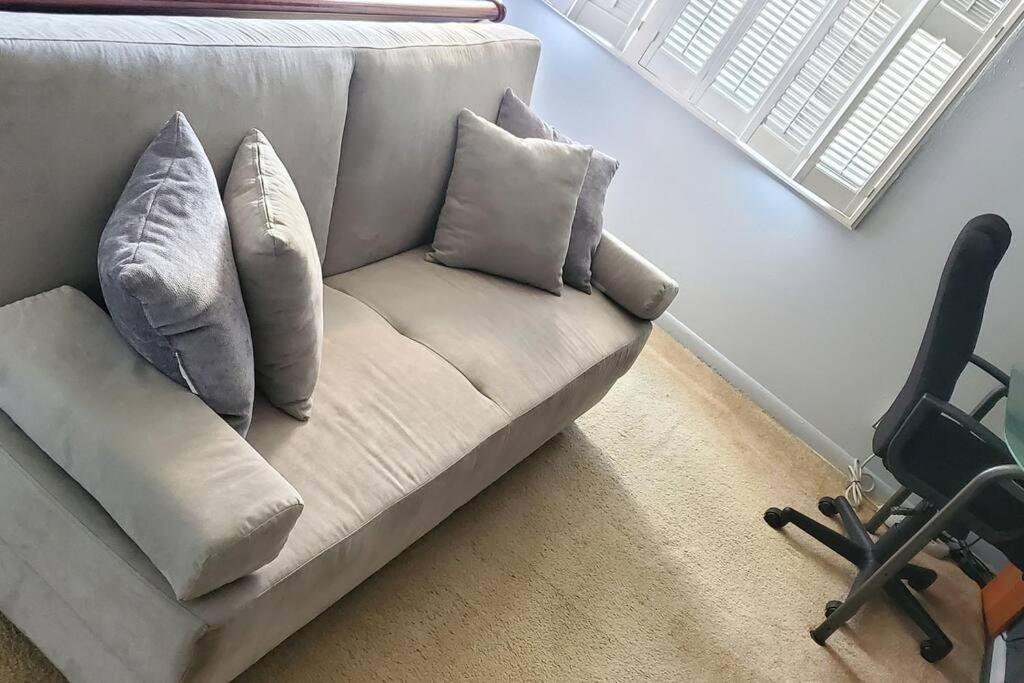 Fully Furnished, Beautiful, Spacious Two Bedroom Condo Lauderhill Eksteriør billede