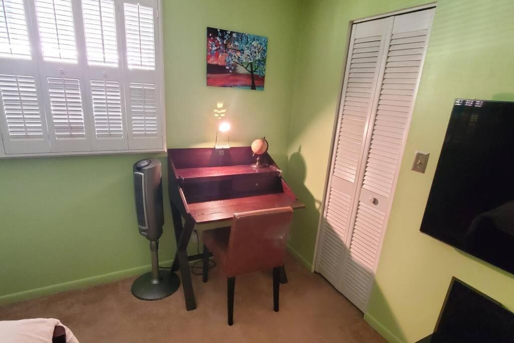 Fully Furnished, Beautiful, Spacious Two Bedroom Condo Lauderhill Eksteriør billede